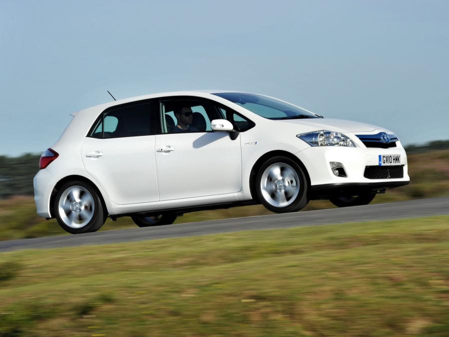  Toyota Auris HSD 2010 года  (UK) (фото 24 из 29)